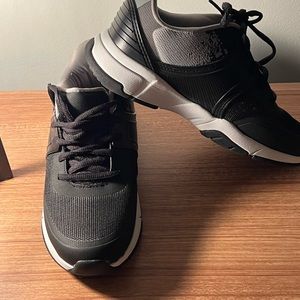 Cat and Jack Youth Boys Shoes